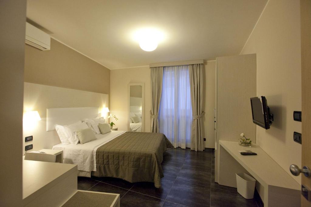 Hotel La Meridiana Сеттімо-Торінезе Номер фото